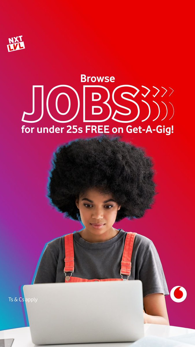 SintlePearl's tweet photo. #ad Looking for your dream job??Vodacom has you covered. Download the MyVodacom app or Vodapay and register on #GetAGig  and apply for your dream job.A Benefit of #GetAGig is that these are paying jobs. So let’s all #LVLUP with #Vodacomnxtlvl 😉 https://t.co/fK4qRg5fQF