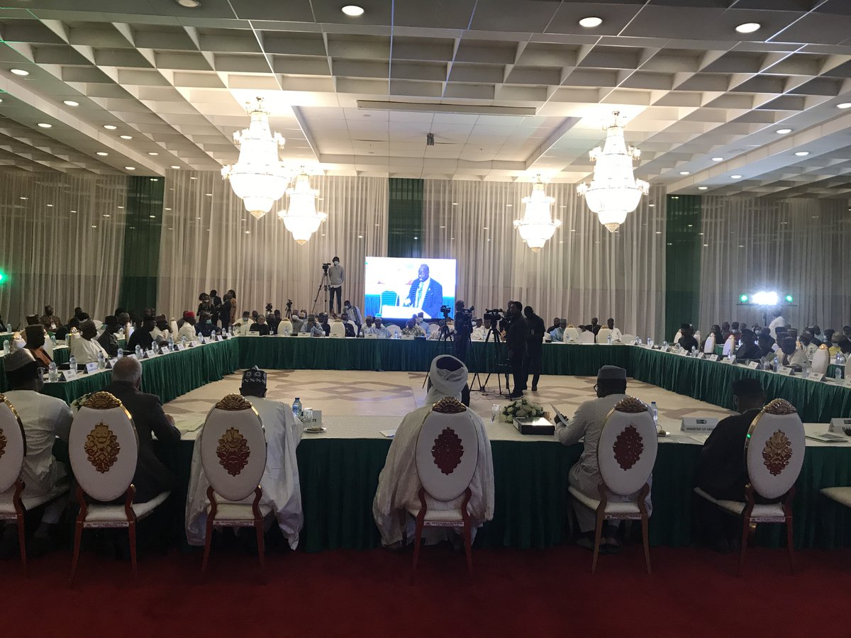 Today, the <a href="/NGFSecretariat/">Nigeria Governors' Forum</a>, in collaboration with <a href="/fmoh/">Federico Mohnen</a>, <a href="/NphcdaNG/">NPHCDA</a>, UNICEF, <a href="/gatesfoundation/">Gates Foundation</a> and <a href="/AlikoDangoteFdn/">Aliko Dangote Foundation</a>, launched the Primary Health Care Leadership Challenge in Abuja.

The Challenge aims at motivating and recognizing states' progress towards universal health coverage.