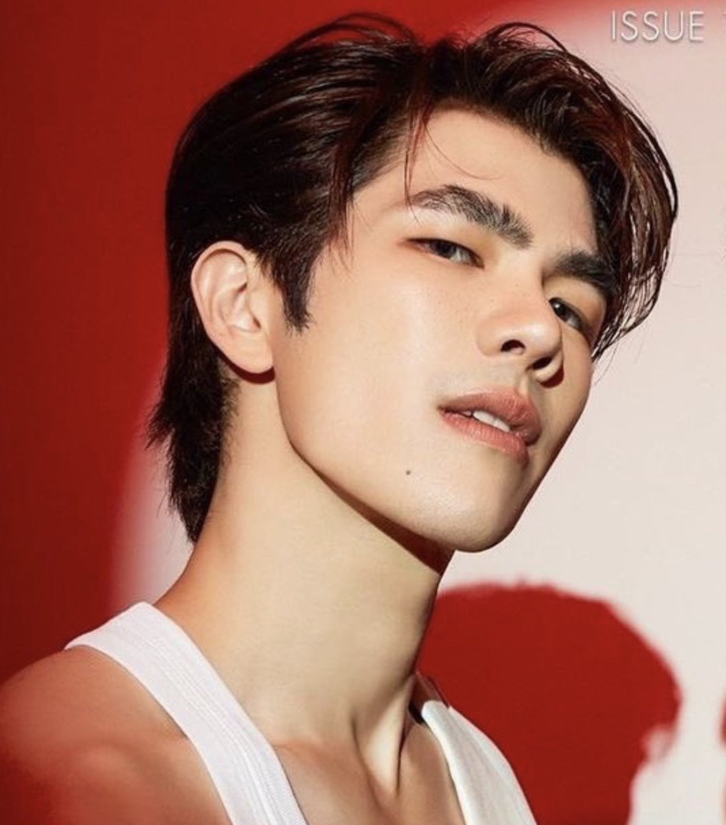 blueguenny's tweet photo. Daddyy, i misss uuu so much, your GN is like a drug, Im addicted to it, waiting for your GN becomes a habit

 #คิดถึงมายนะ #MilePhakphum @milephakphum https://t.co/8kU3yqITtl