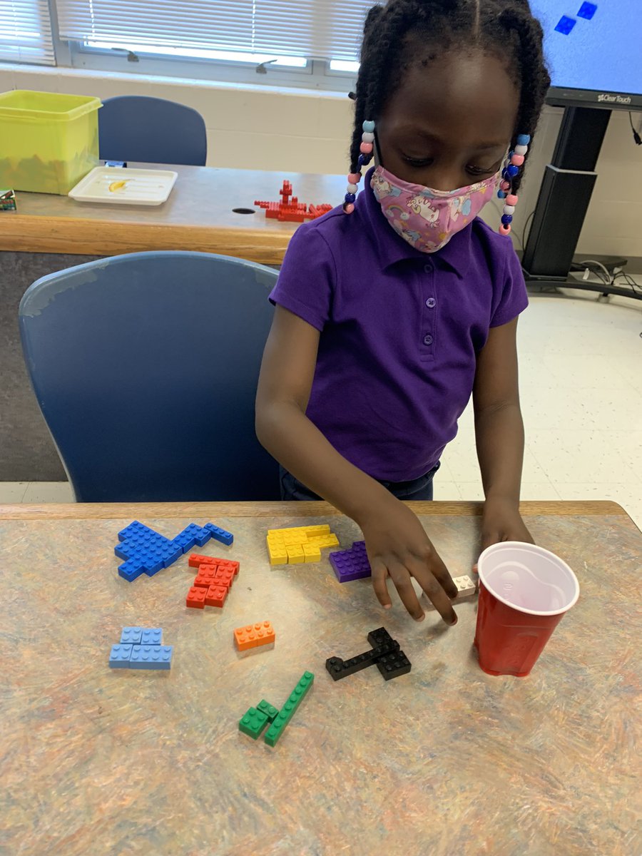 Farmer STEM Lab tweet media