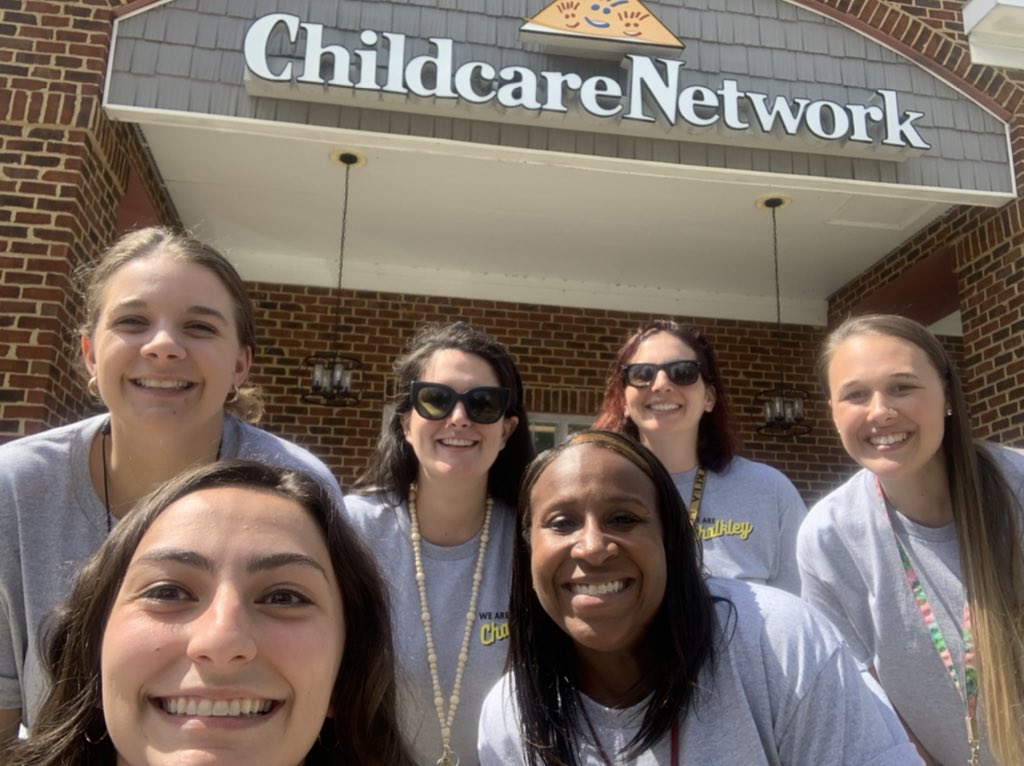 Today we had an amazing opportunity to do an act of kindness by blessing some of our members in our community!!! We decided to help out with gas and childcare. We LOVE our community!! ❤️ #chalkleycares #growththroughteamwork #oneccps