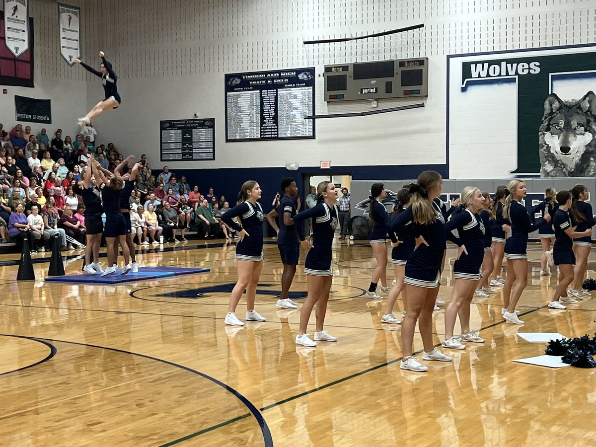 WSDR4Supt's tweet photo. Andβ¦ More! ππ #WeAreWentzville #WSDFamily #TeamWSD #BackToSchool https://t.co/i2FnQRA4Dx