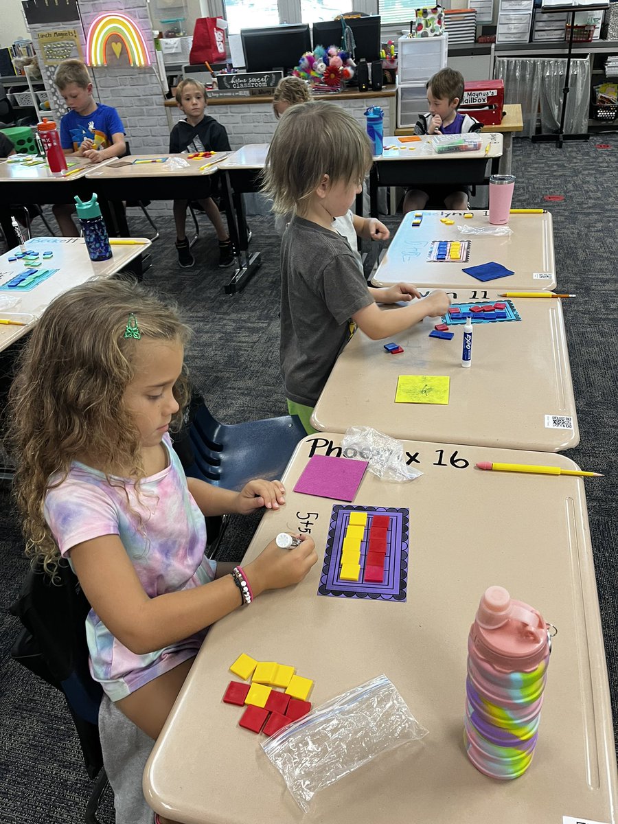 JMaynus's tweet photo. Reviewing how to show addition equations with 10 frames in math today! @ConverseElem https://t.co/KIflBl6UTZ