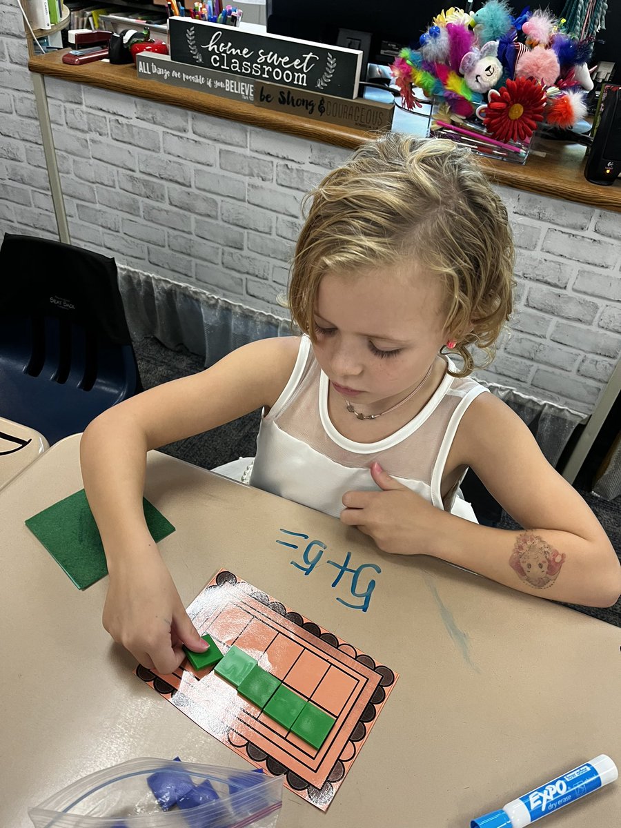 JMaynus's tweet photo. Reviewing how to show addition equations with 10 frames in math today! @ConverseElem https://t.co/KIflBl6UTZ