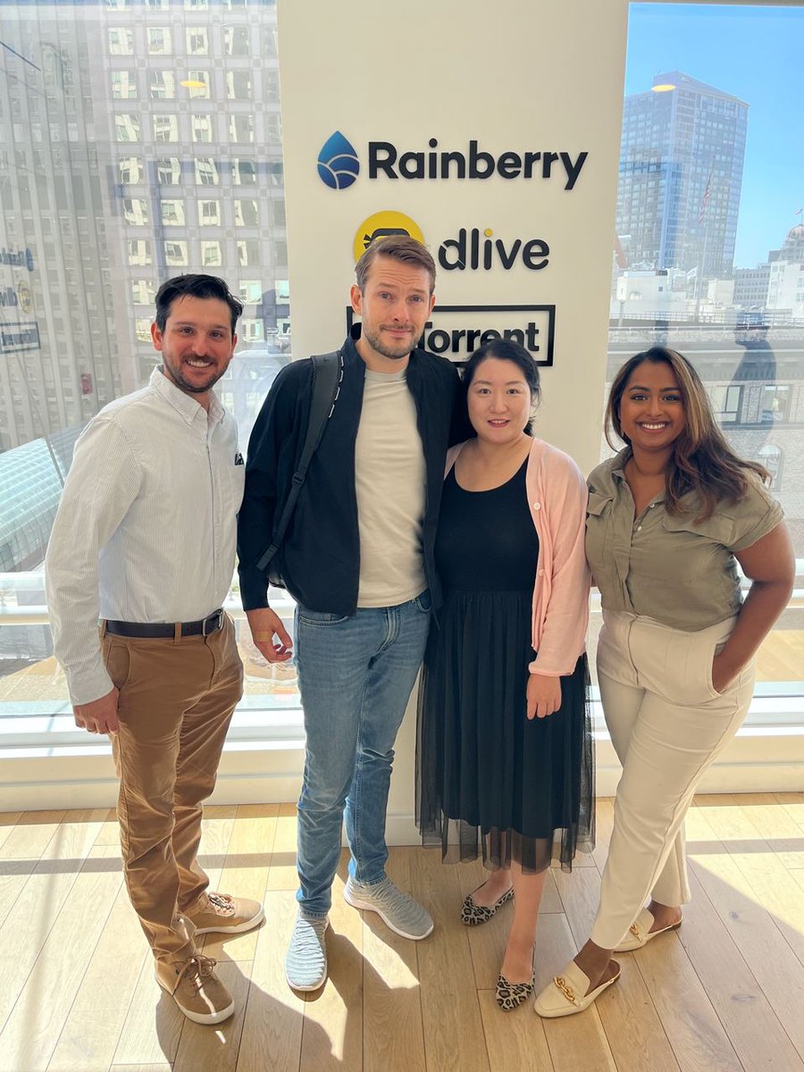 Juliun_b's tweet image. Roadshow a big success so far!!

Meeting with our blockchain partners, and some non-blockchain partners to shore up our biz relationships and strategies for the next push. 

SF: you were great

Next: Heading to NYC 🗽