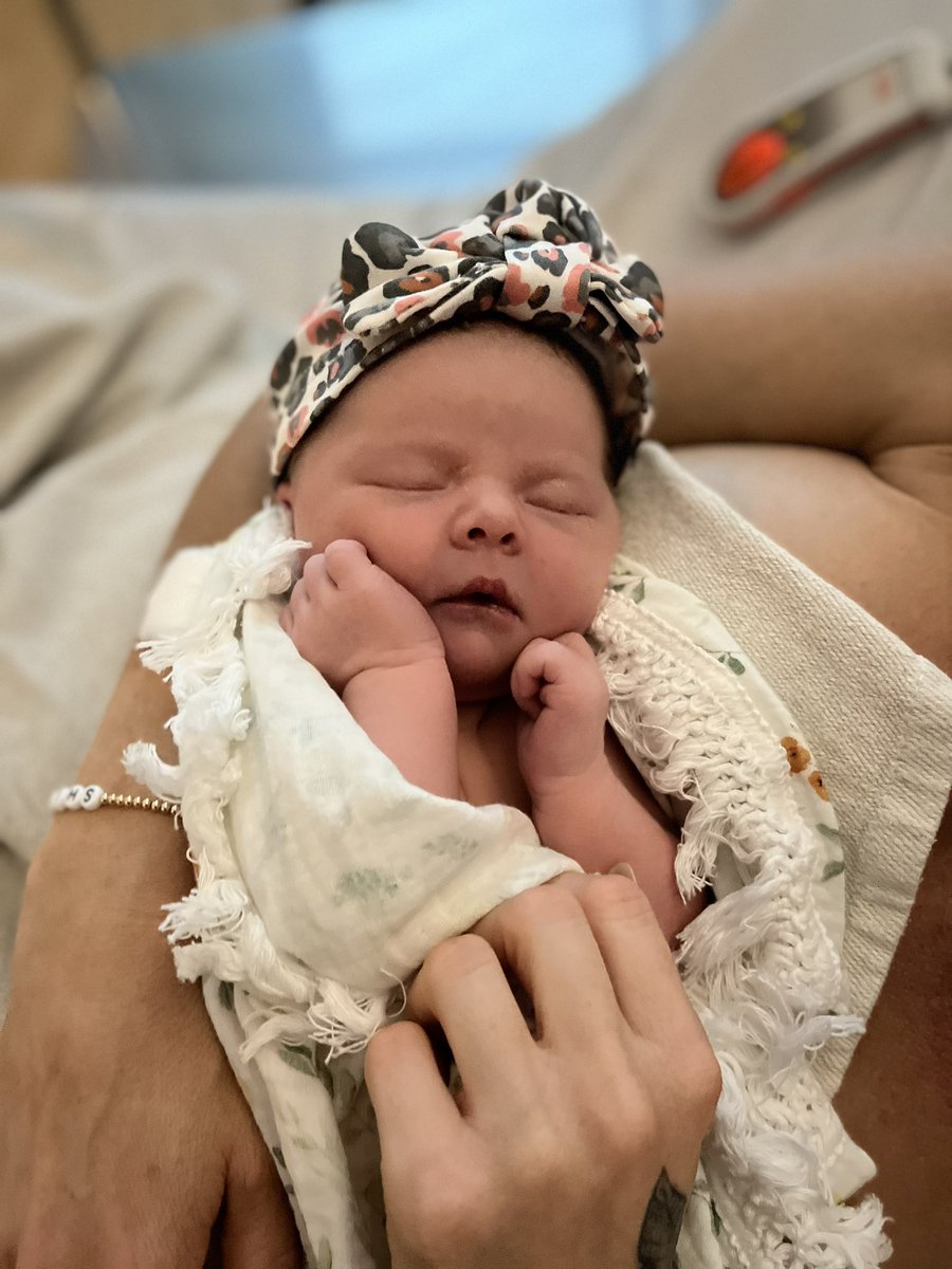 Welcome to the world Margo Love Grant, you are absolutely perfect and so unbelievably loved by us all 💗💗