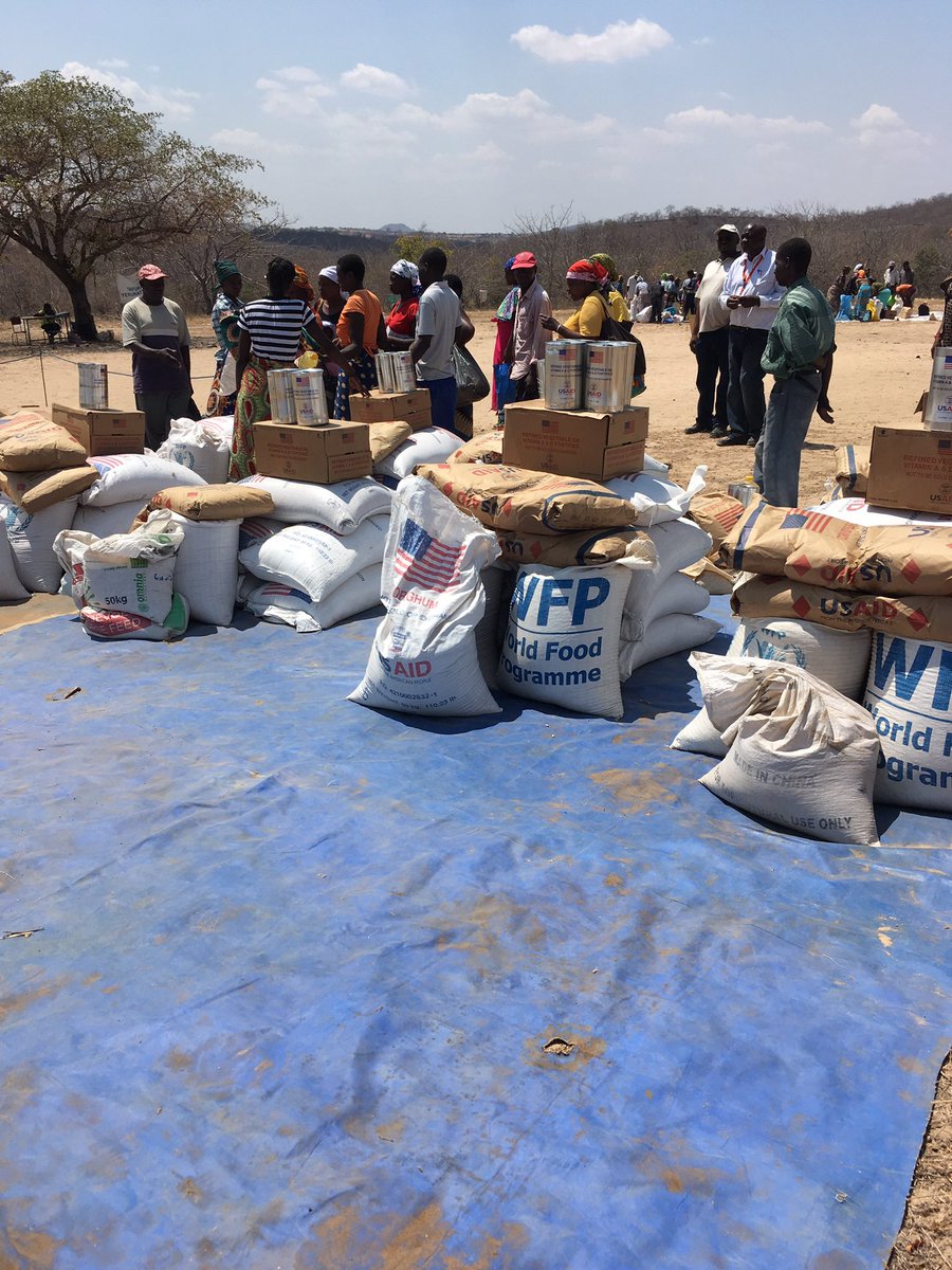 IschEmmanuel's tweet photo. I’ve had the privilege of working with dedicated World Vision colleagues in various parts of the world. More recently in Sudan and Zimbabwe. Always ready to roll their sleeves up. #worldhumanitarianWeek https://t.co/uZkiKvfdQM