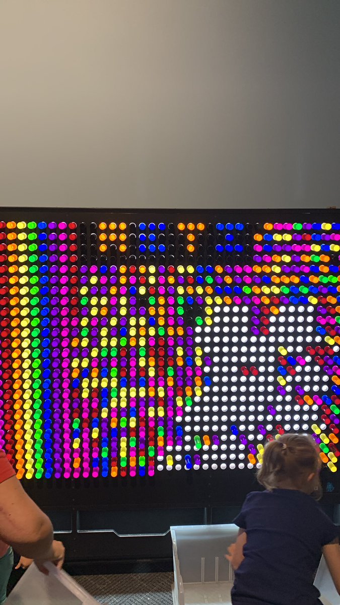 CToporczyk's tweet photo. @Mets @CToporczyk @GLScienceCtr let’s go Mets!! Lite Brite https://t.co/kz1urdxnuO