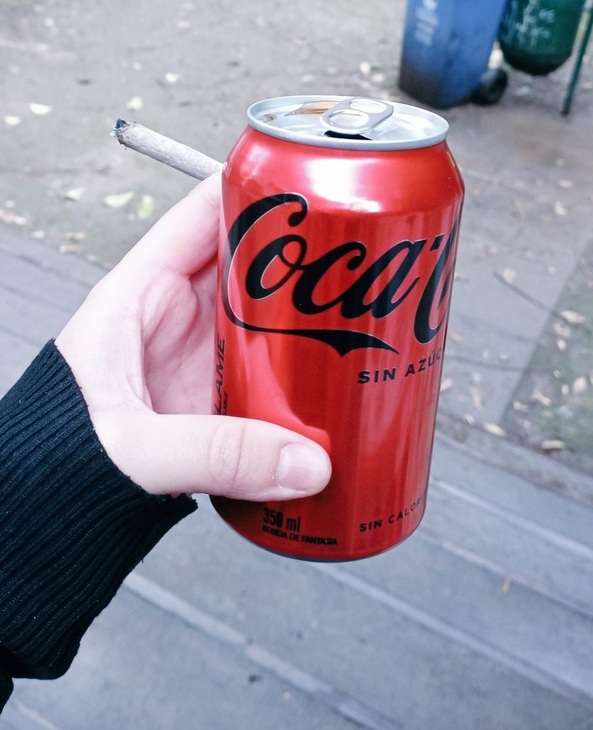emi (*˘︶˘*).。*♡ tweet media