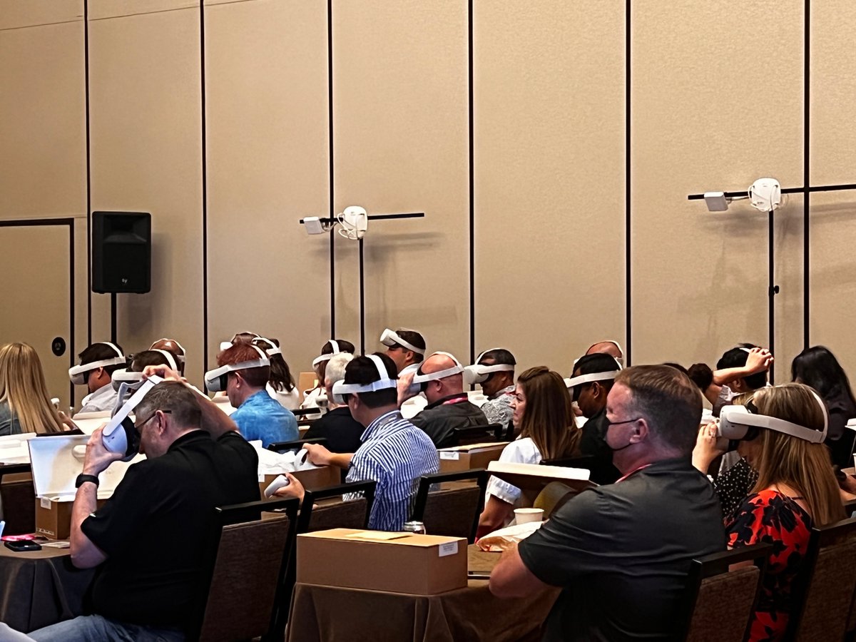 Ventev's tweet image. We&apos;re so excited to be a part of Insight&apos;s Mastery event. @InsightEnt #SolutionArchitects, be sure to stop by @Ventev for your headshot photo!

📷 from @OculusBusiness virtual demo
@jameslaurora23 @BillFrenkel @BobWahrenberger