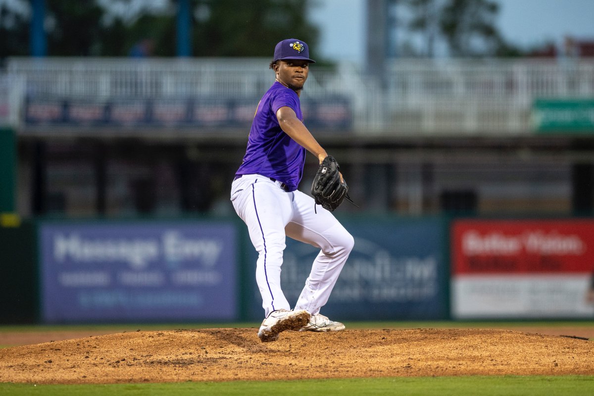 MightyMussels's tweet photo. Congratulations to Jaylen Nowlin, who has been promoted to High-A @CRKernels! The left-hander leads the Mussels in strikeouts (89) and has pitched to a 1.42 ERA over his last 4 outings #MusselUp #IowaBound https://t.co/tIpSPoBssG