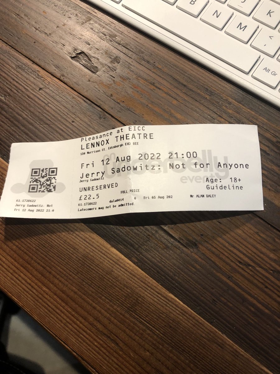 Nestival_INTRNL's tweet photo. Collectors item of the best nest night #Note #notforAnyone @RealJSadowitz they’d pay again and again #keepcomedyalive #keepcomedyreal #keepcomedycomedy (it’s not real life folks) @GBNEWS @TheSimonEvans @LeoKearse don’t sell the soul to the wokezz https://t.co/cIGUzVufSe