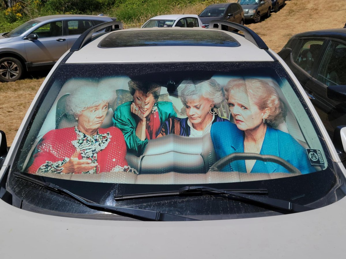 k103portland's tweet photo. Can you use one of THESE today? #GoldenGirls #PortlandHeat https://t.co/MjC0k19Syx