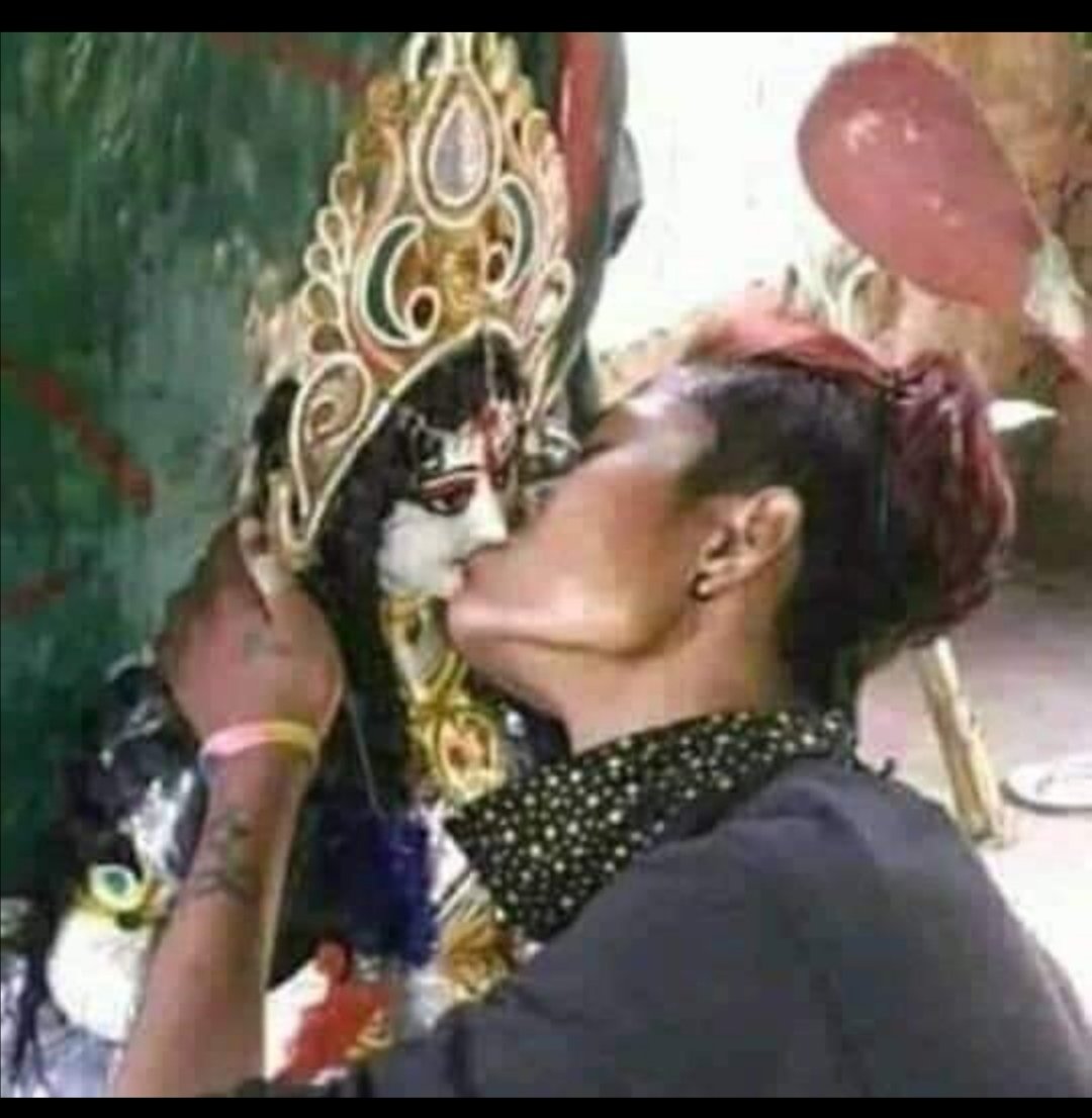 YavarSultan's tweet photo. @BattaKashmiri yeh konsa jihad hai? 🤣 https://t.co/nqfpxku2jn