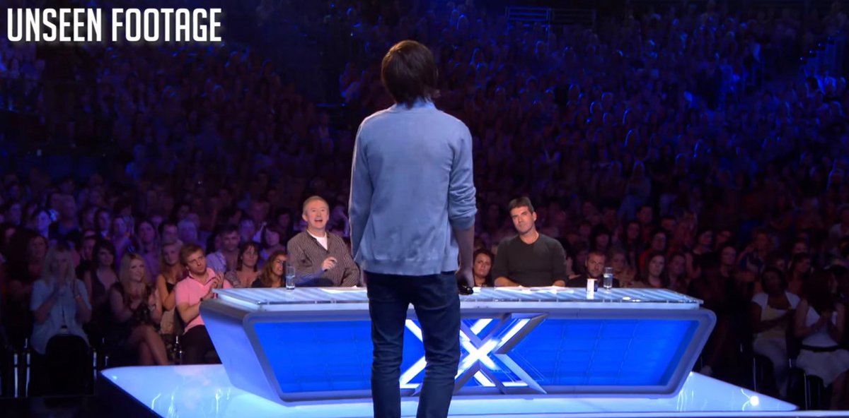 LOUISARCHlVE's tweet image. #ProudOfLouis