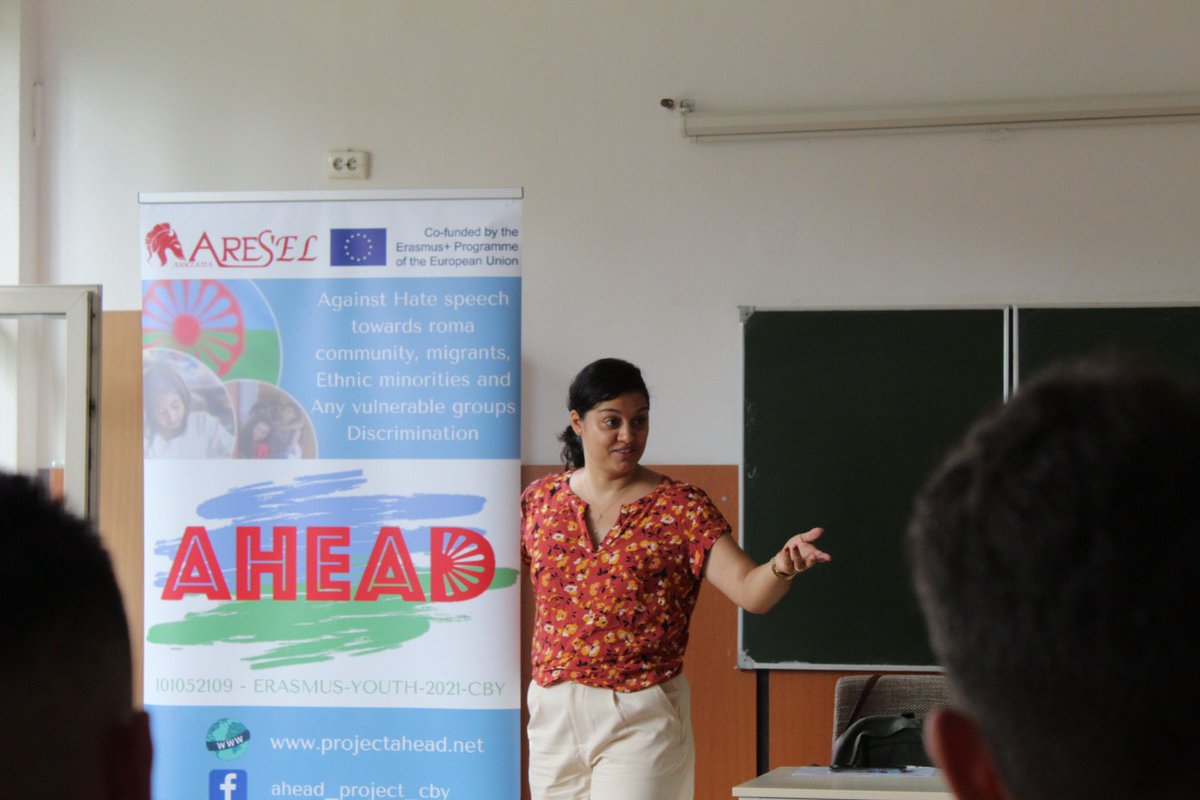AHEAD_cby's tweet photo. #AHEAD: a 4th Awareness campaigns was organized in #Romania in Slanic, in the county of Prahova! Some pics of #ARESEL’s local activity are collected below! #AHEADPROJECT #erasmusproject #nohate #nodiscrimination #romapeople #fightingracism #roma #youth #awarenesscampaign 🤩🧐 https://t.co/ktjmytH6ql