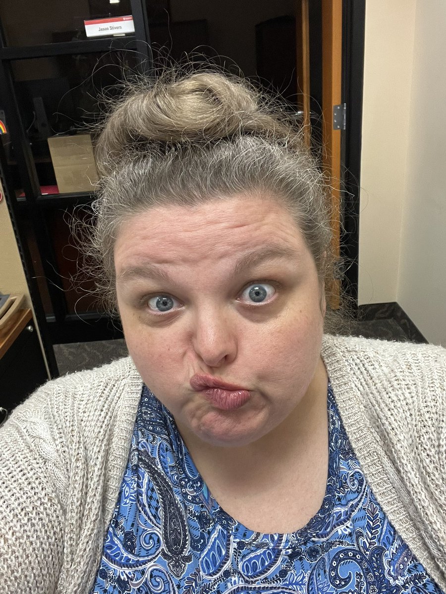 ginjela's tweet photo. Silly face for my silly friendssss - ‘ello all!! https://t.co/Wn17xuZVLs