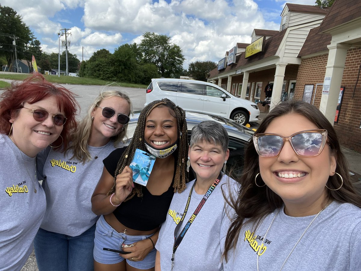 Then, we surprised two people at the gas station with a $20 gift card that they could use for gas, food, etc.! #ChalkleyCares
