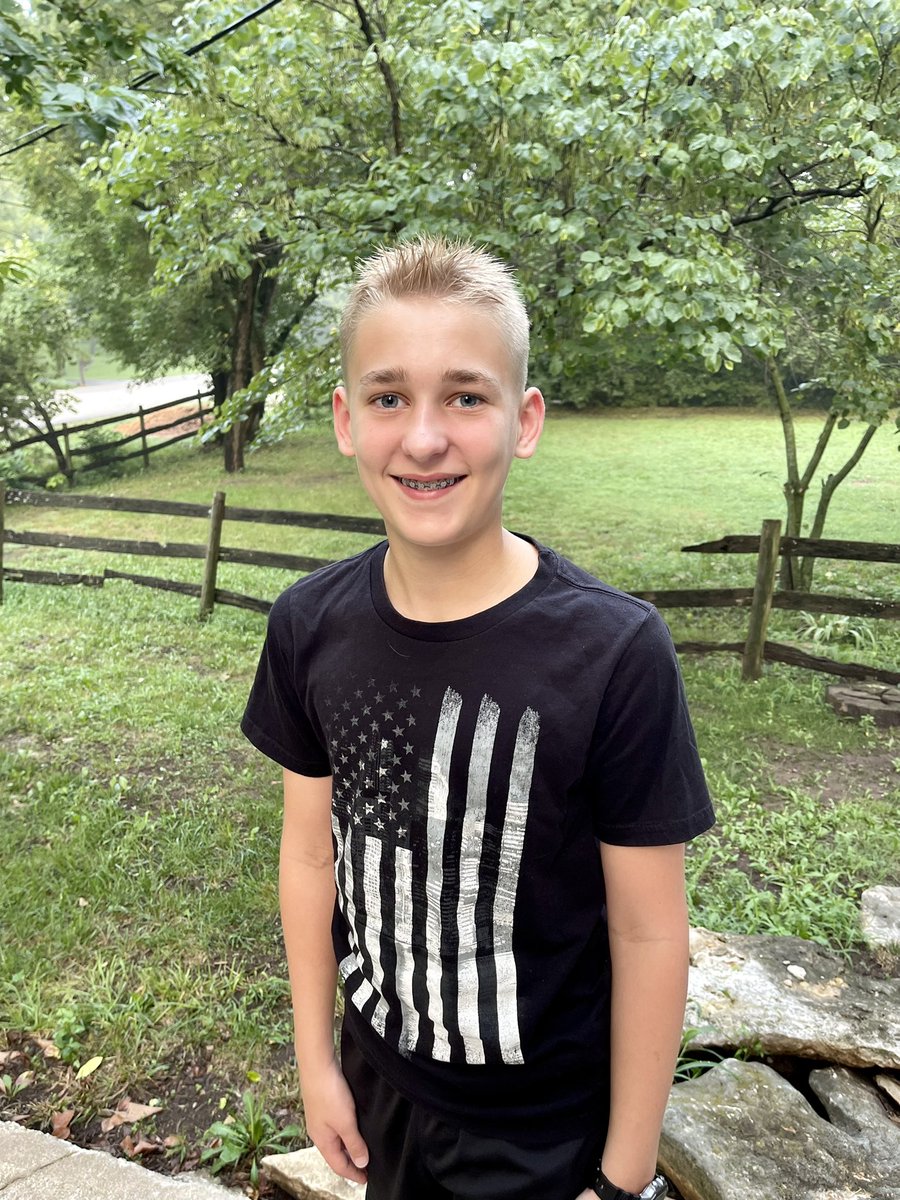 bmos's tweet photo. First day of school! Can’t believe I have all my kids in school. Let’s go!! Thanks to all the @bvschools teacher and leaders for teaching my kiddos. #B2School #B2SBlueValley https://t.co/bF2bOqqxbZ