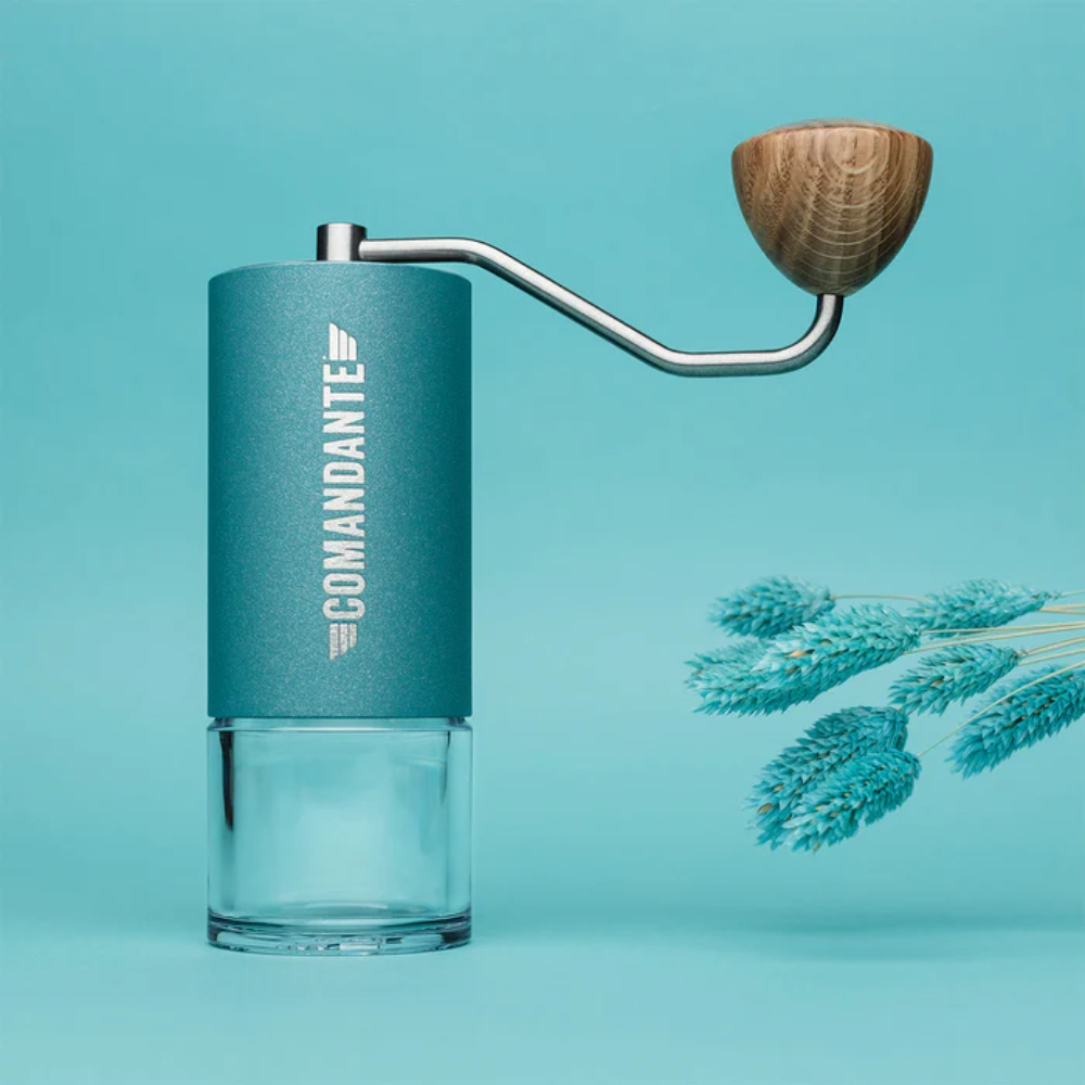 TheCoffeeShopCo's tweet photo. One lucky person can save £20 off the Comandante MK4 Alpine Lagoon - Only one Discount Code, first person to use it saves £20: ALPINESAVE20
https://t.co/1HPWEPuI9d
#comandante #discountcode https://t.co/LyoCOxac0j