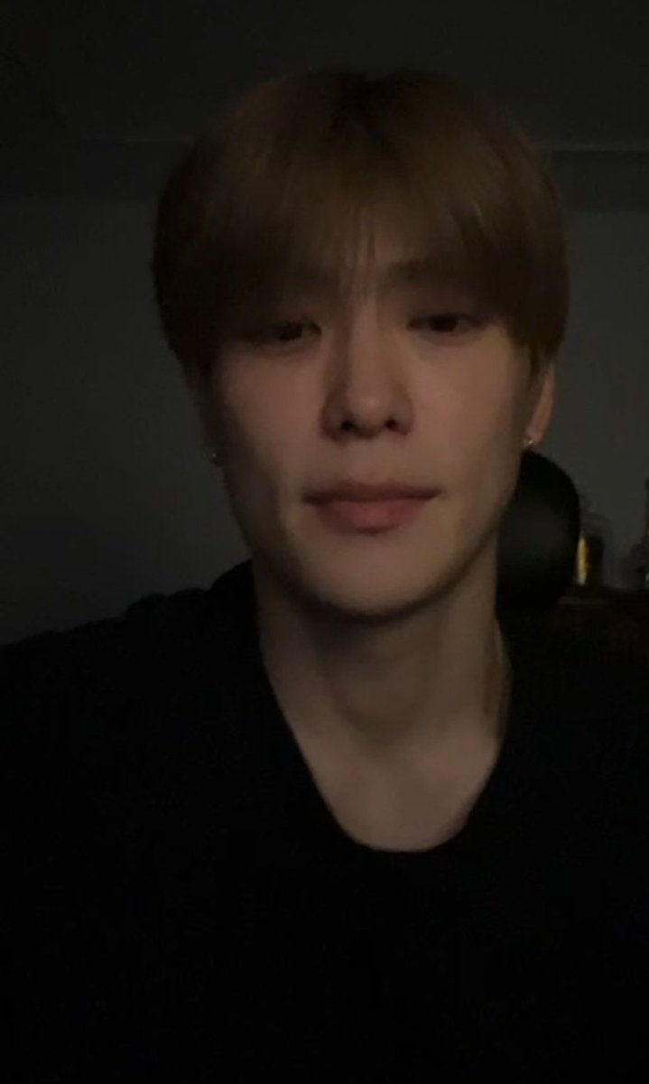 jeongyunonly's tweet photo. #JAEHYUN INSTA LIVE https://t.co/1KzdiUr8dC