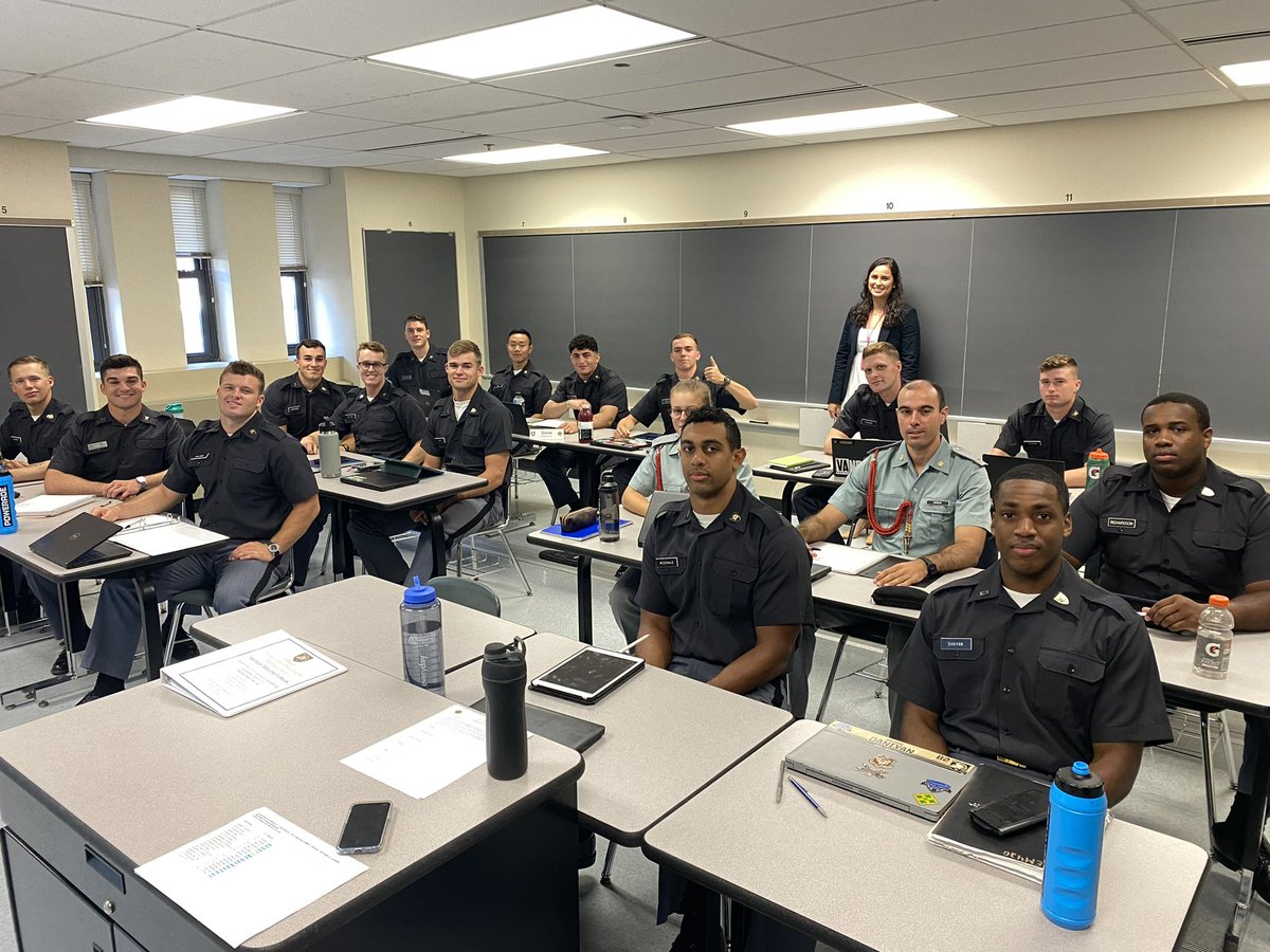 Welcoming back <a href="/WestPoint_USMA/">U.S. Military Academy at West Point</a> cadets for the first week of the semester <a href="/DeanUsma/">West Point Dean</a> #GoArmy #AllSystemsGo