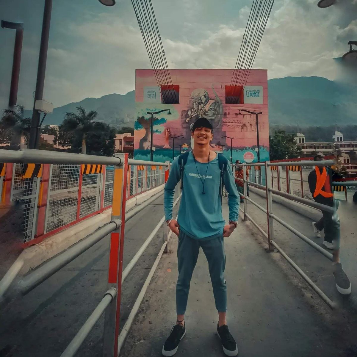 GoldiiR's tweet photo. #NewProfilePic https://t.co/CRCg9UHDyh