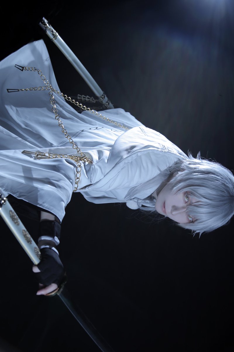 cos＊刀剣乱舞

ーさぁ、大舞台の始まりだ

鶴丸国永/悠斗
📷なつ