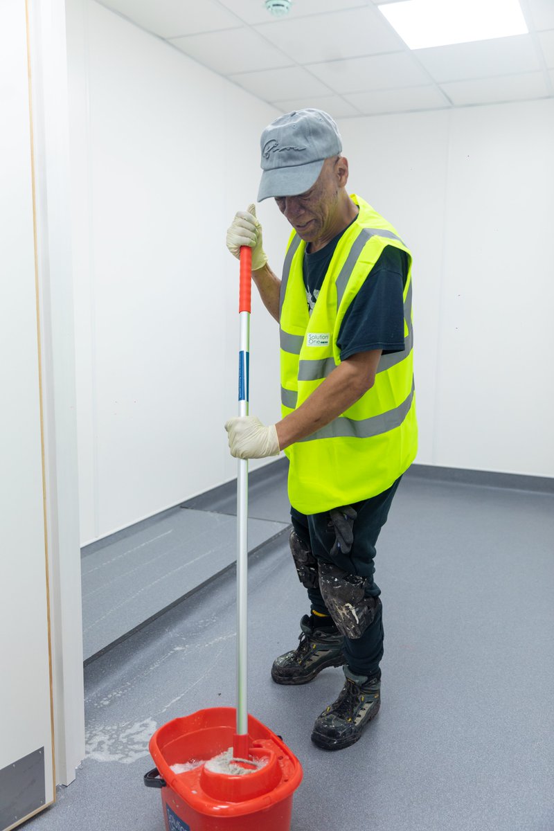 Solution_one1's tweet photo. The finale of a Solution One clean always ends in a good mop!✅
It is important that we complete a final polish to ensure that all dirt has been thoroughly removed.
#buildersclean #mopping #clean #finale #starterpack #londonbridge https://t.co/qhHryiefCA