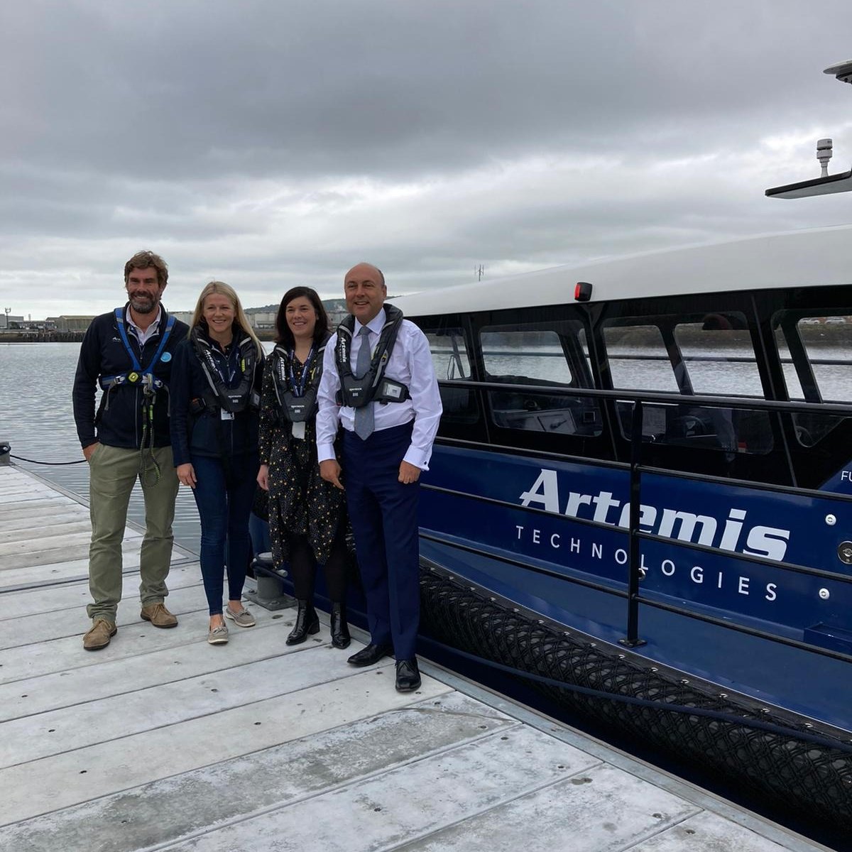 Andrew Griffith MP (@griffitha) on Twitter photo Maritime innovator <a href="/ArtemisTechLtd/">Artemis Technologies</a> is creating high value jobs in NI 🛥️
Fantastic to learn about their cutting-edge zero-emission vessels, and how they are supporting the UK’s path to #NetZero ♻️ Maritime innovator <a href="/ArtemisTechLtd/">Artemis Technologies</a> is creating high value jobs in NI 🛥️
Fantastic to learn about their cutting-edge zero-emission vessels, and how they are supporting the UK’s path to #NetZero ♻️