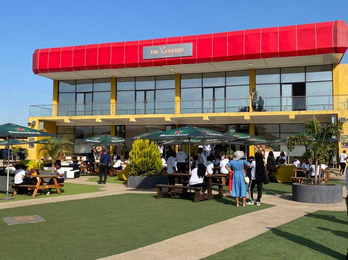 Mtpatourism's tweet photo. The Triland tour continues at The Exchange Lounge and Shisanyama in Manzini Ngwane Park. #DiscoverMpumalanga #ExploreMpumalanga #Sinilindzile #LoveEswatini #EswatiniHasMore #AWonderAwaits #Triland #VakashaEswatini #Mpumalanga #Mozambique #EswatiniTourism #Eswatini https://t.co/iPMeaZE9bY
