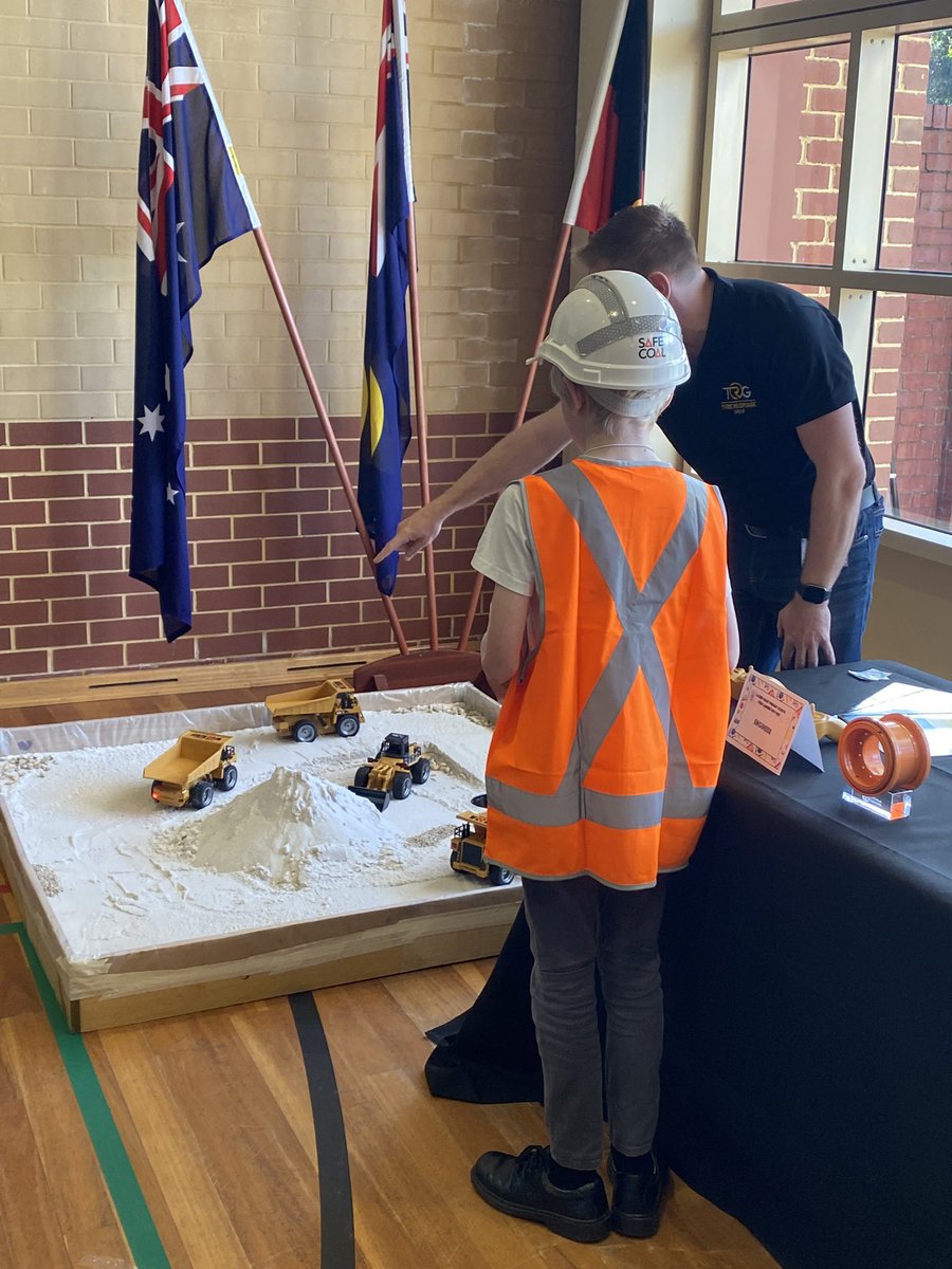 Karmela Messineo tweet media