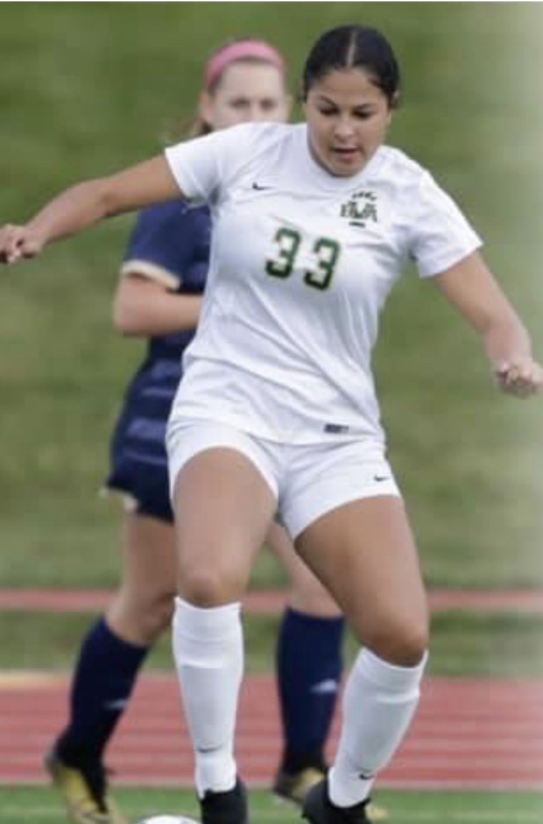 BVALadyLeps's tweet photo. Congratulations to our 2022 Team Captains: Farrah Reader, Victoria Rodriguez, Laurel Lehnhardt and Kataira Rhodes 🐾⚽️👏🏻 https://t.co/ly1xUBrJud
