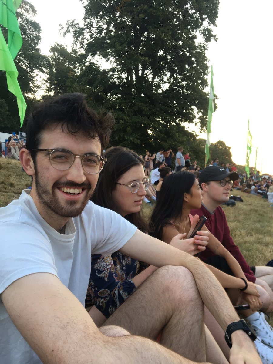malonejennifer_'s tweet photo. Sunrise ascent at the Bristol Balloon Fiesta. Best viewed through sleepy eyes. https://t.co/7w5u7M8TTd