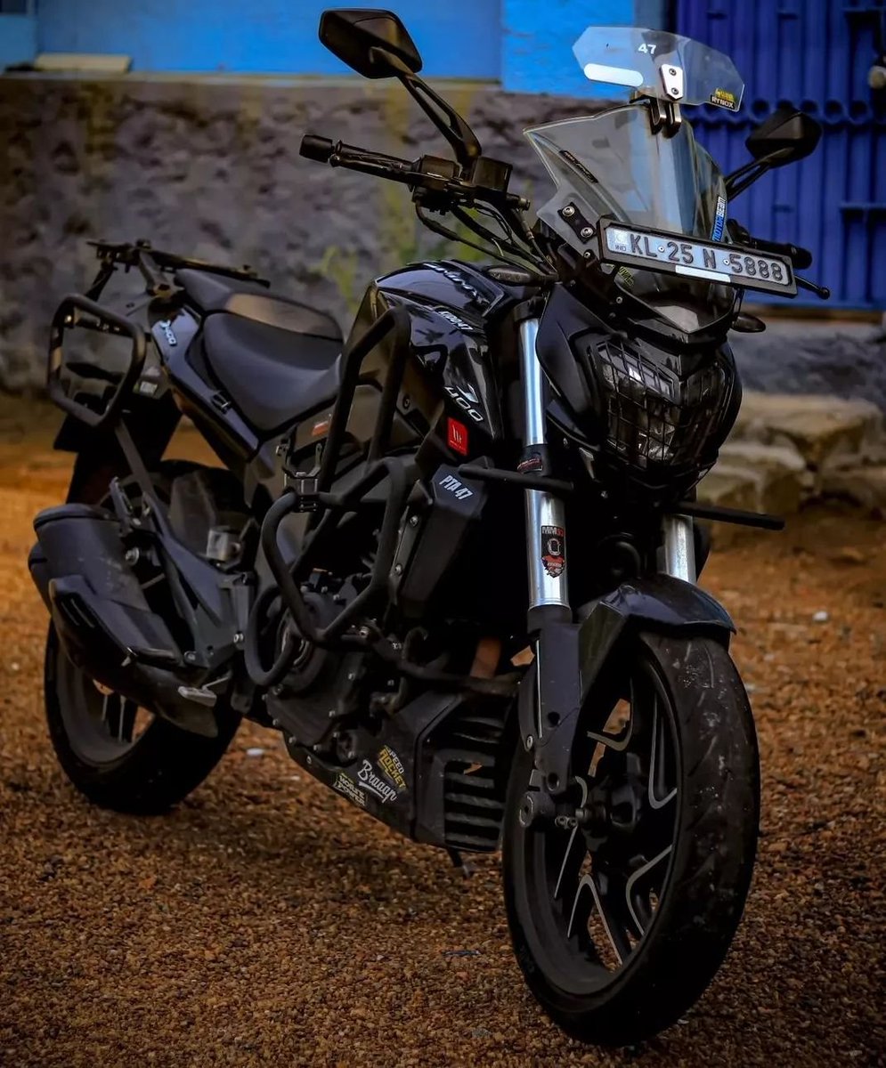 Accessories For Dominar Series From Lluvia.

Order Now at Lluvia.in

#lluviaindustries #dominar2022 #dominarbs6  #bikeaccessories #adventureaccessories #adventuretravel #accessoriesforbike #dominar #dominar400 #dominar250 #bajajdominar #motorcycle