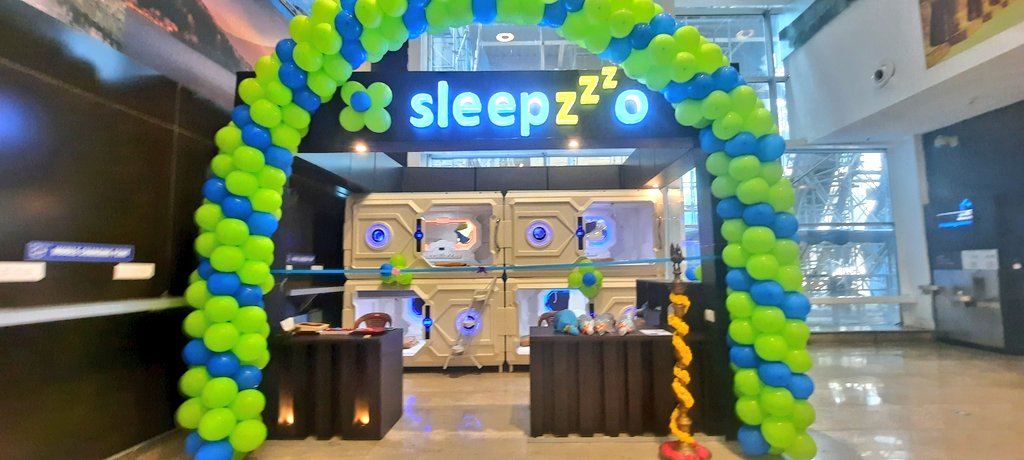 aaichnairport's tweet photo. 𝐂𝐚𝐭𝐜𝐡 𝐬𝐨𝐦𝐞 𝐬𝐥𝐞𝐞𝐩 𝐨𝐧 𝐭𝐡𝐞 𝐠𝐨!
Passengers arriving at Chennai Airport can now have a comfortable short stay with the launch of Sleeping pod facility (capsule hotel) in Domestic Arrival. This will greatly benefit transit passengers to rest and relax on the go. https://t.co/qfsUwmzowW