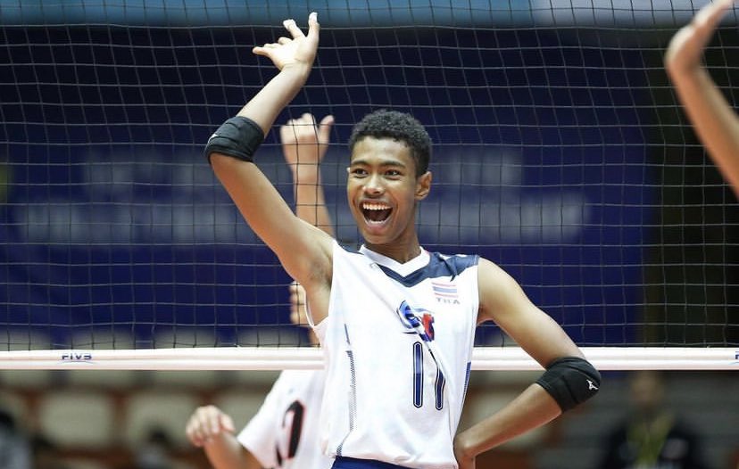 volleytrails's tweet photo. 🇯🇵 Japan survived 🇹🇭 Thailand in 5 sets (25-15 22-25 25-17 23-25 15-9) #AVCU18 #volleyball 

📸 @AsianVolleyball https://t.co/KhKb6GhlEc