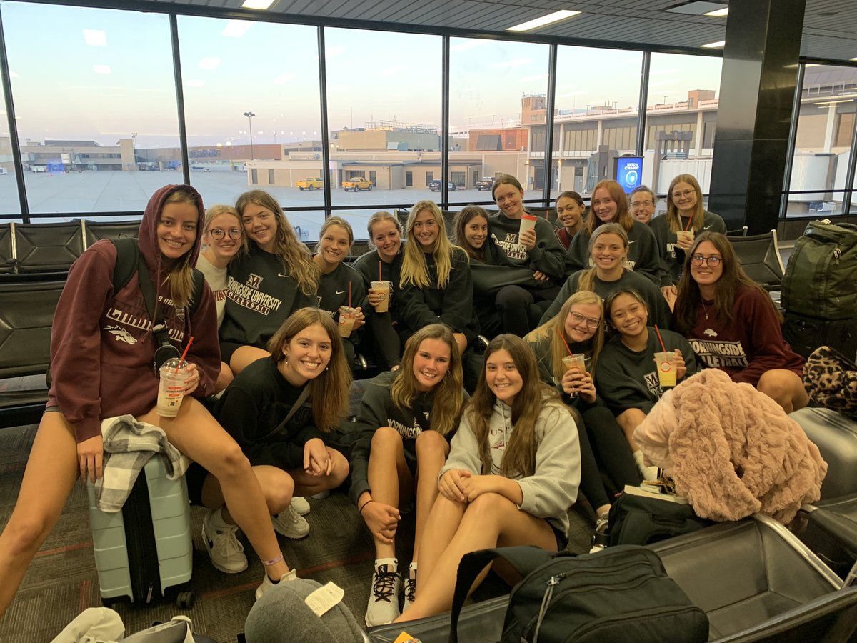 msidewvb's tweet photo. Here we come Florida!! Your Mustangs are headed to West Palm Beach, FL. We play two games on Thursday and two on Saturday! #RollStangs #FloridaTrip https://t.co/h7uKR41xHg
