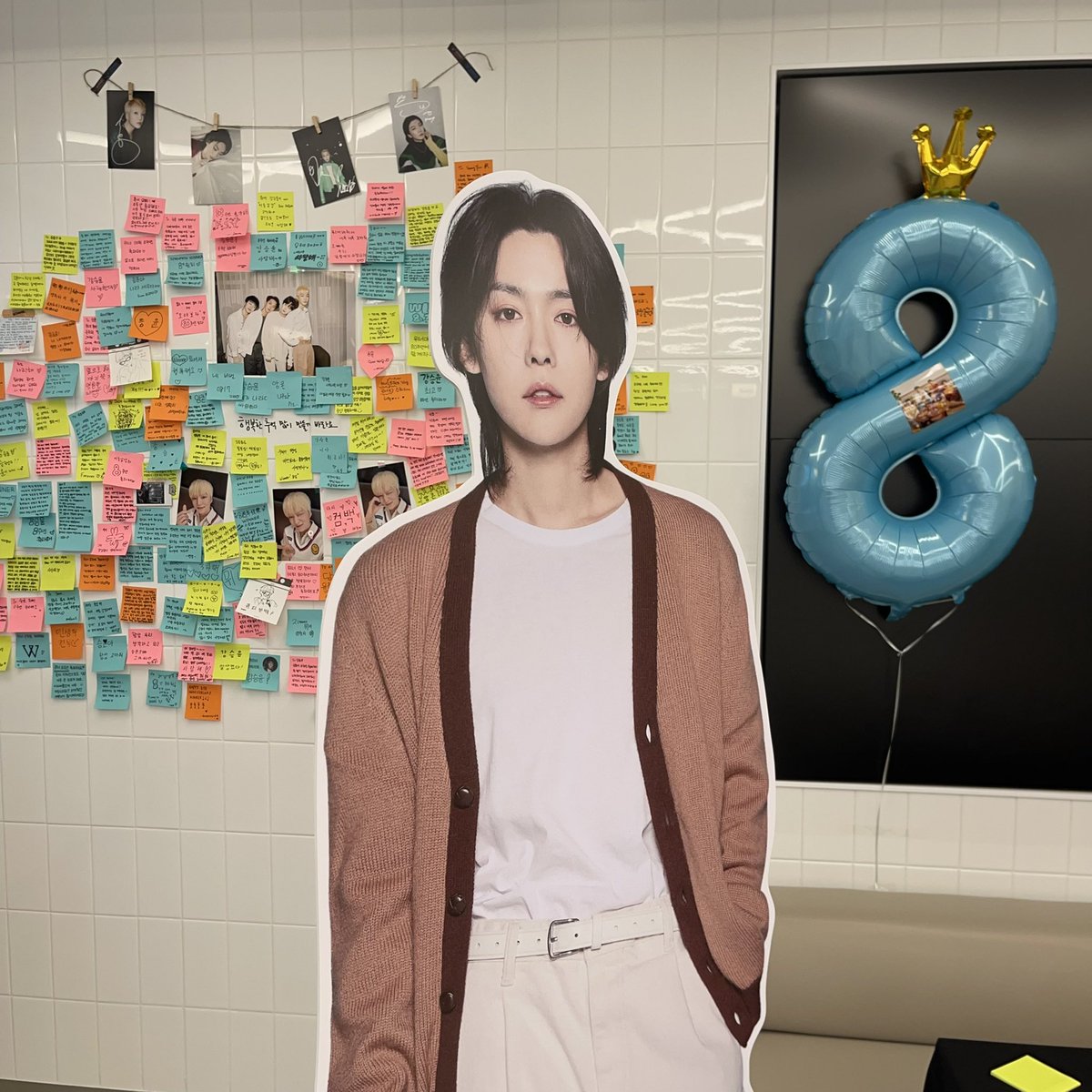 xxhhhccc's tweet photo. 위너 8주년 기념 더세임 다녀왔어요 ^ . ^ ♡ 
위너 싸랑해 80주년까지 함께 하자 🫶💙 https://t.co/cfj9OUfzPN