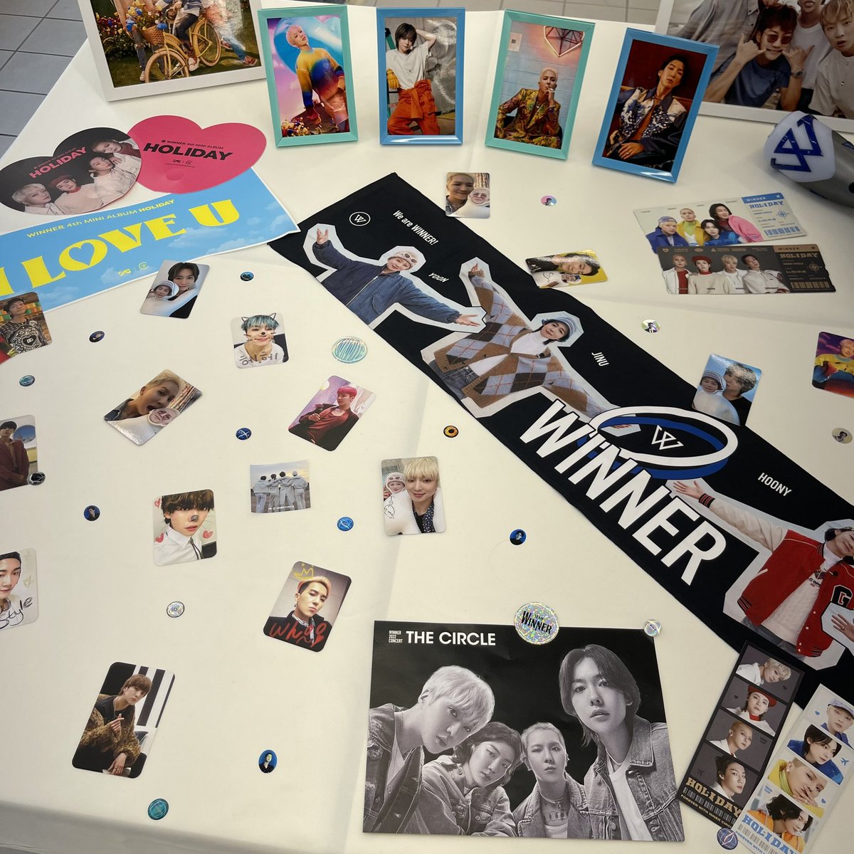 xxhhhccc's tweet photo. 위너 8주년 기념 더세임 다녀왔어요 ^ . ^ ♡ 
위너 싸랑해 80주년까지 함께 하자 🫶💙 https://t.co/cfj9OUfzPN