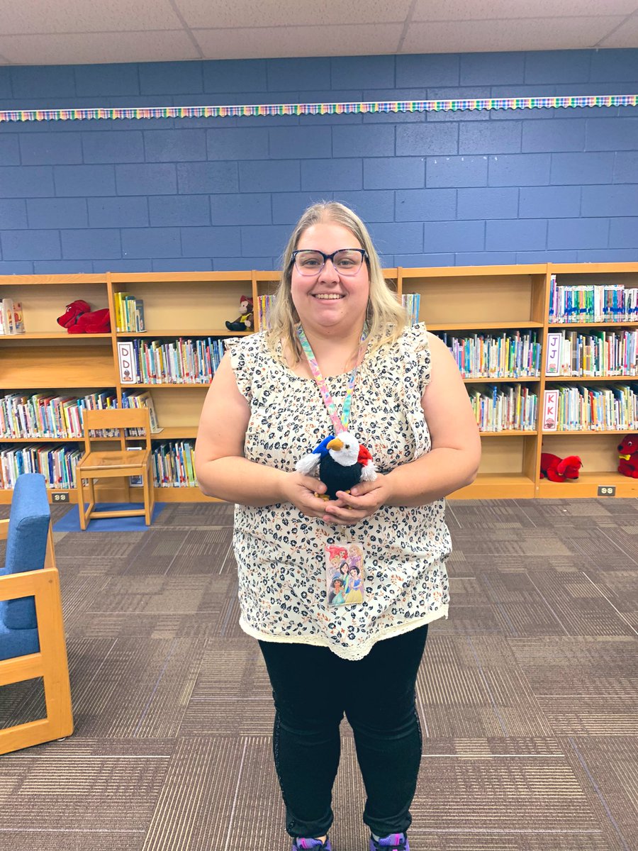 heritage_elem's tweet photo. This week’s staff Eagle Award for our Core Value of Teamwork goes to Ms. Shelby Smith and Ms. Shae Tucker! These ladies have stepped in to help primary and intermediate in so many ways! We #celebrate you both! #IL3 #ShelbyInspired https://t.co/rmKndmUoms