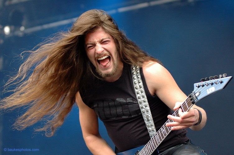 NoClass_Radio's tweet photo. 17 de agosto de 1977. Nace Bas Maas, fue guitarrista y vocalista ocasional de la banda After Forever. Él fundó la banda en el 2002, en la actualidad toca con la banda DORO. #BasMaas #AfterForever #DORO https://t.co/KEtjTCFM3V
