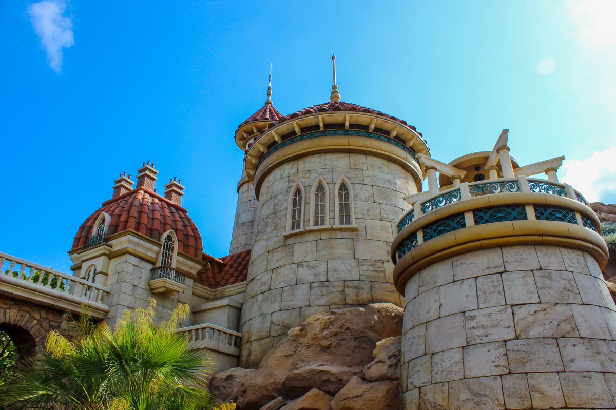 mainstgazette's tweet photo. Prince Eric’s Castle #wednesdayphoto https://t.co/VBPQ3SC80D