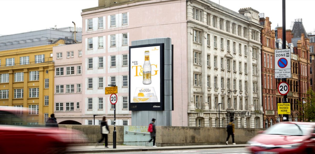 Assadourian_OOH's tweet photo. As we enter what seems to be a milder week, it's been great to see @Goodstuffers  ongoing programmatic campaign with @FeverTreeMixers look so amazing in the sunshine! The perfect pairing for the hot weather is definitely a refreshing Fever-Tree T&amp;G and some programmatic OOH! #OOH https://t.co/py2rbWHv0x