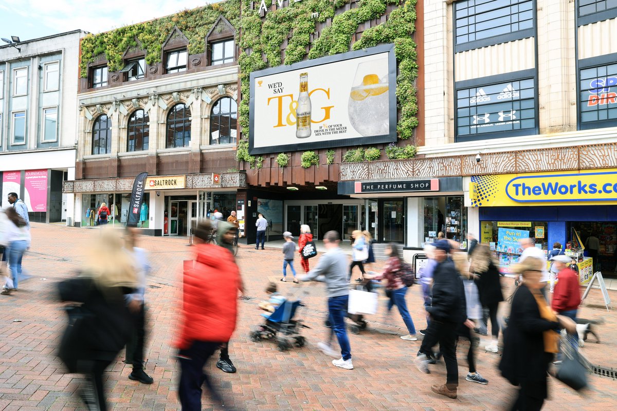 As we enter what seems to be a milder week, it's been great to see <a href="/Goodstuffers/">Goodstuff</a>  ongoing programmatic campaign with <a href="/FeverTreeMixers/">Fever-Tree Mixers</a> look so amazing in the sunshine! The perfect pairing for the hot weather is definitely a refreshing Fever-Tree T&amp;G and some programmatic OOH! #OOH