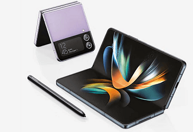 compareraja's tweet photo. Samsung Updated Its Foldable Smartphone Lineup With Galaxy Z Flip 4 &amp; Z Fold 4; Here Is Everything We Know https://t.co/9FQTFwwxKN https://t.co/BMUftyNnjU