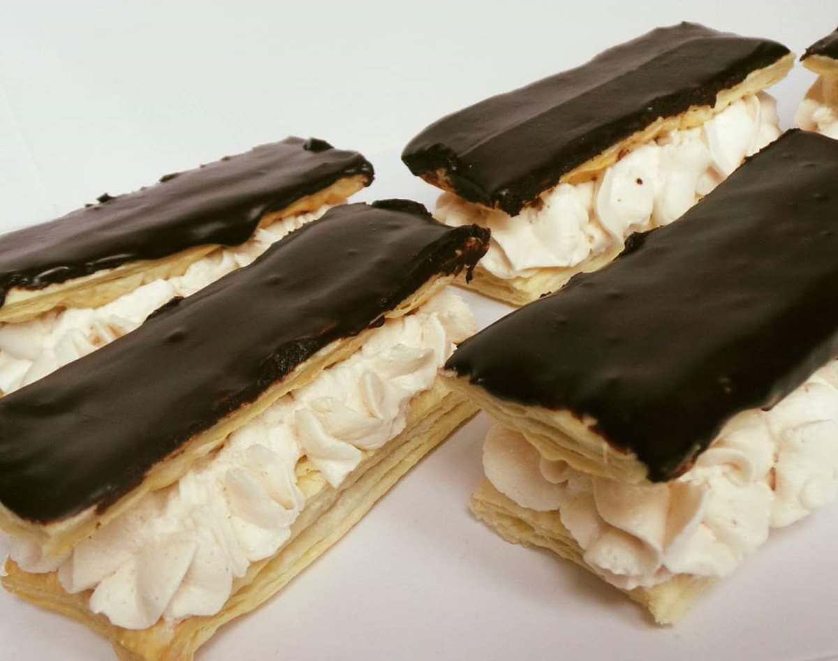 Bumper delivery of TVC delights to the wonderful <a href="/cafembriki/">Cafe Mbriki</a> in #Leicester city centre this morning 😍 

Mille-Feuille, Carrot Cupcakes, ‘Sausage’ Rolls, Chocolate Mille-Feuille, Coffee and Walnut Gateau, Flapjack, Battenberg, Millionaire’s and much more!