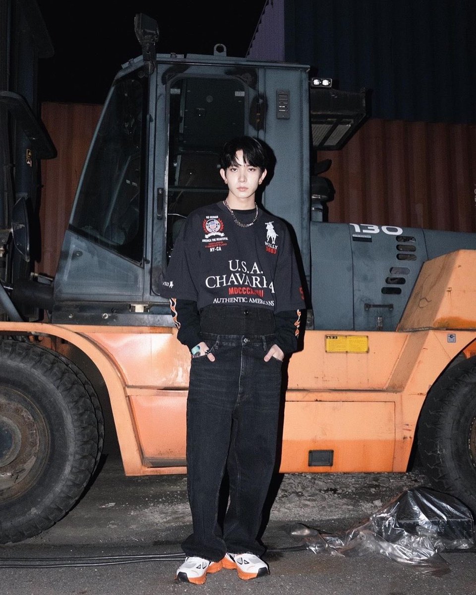 hourlylhs's tweet photo. #heeseung ig update 📸 https://t.co/v2o1bWC3TL
