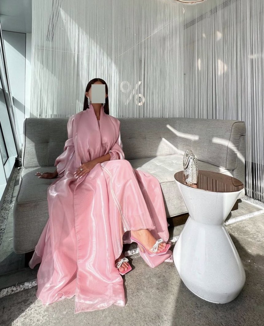 Ajs_style1's tweet photo. Pink mood https://t.co/02wjn0gI2n