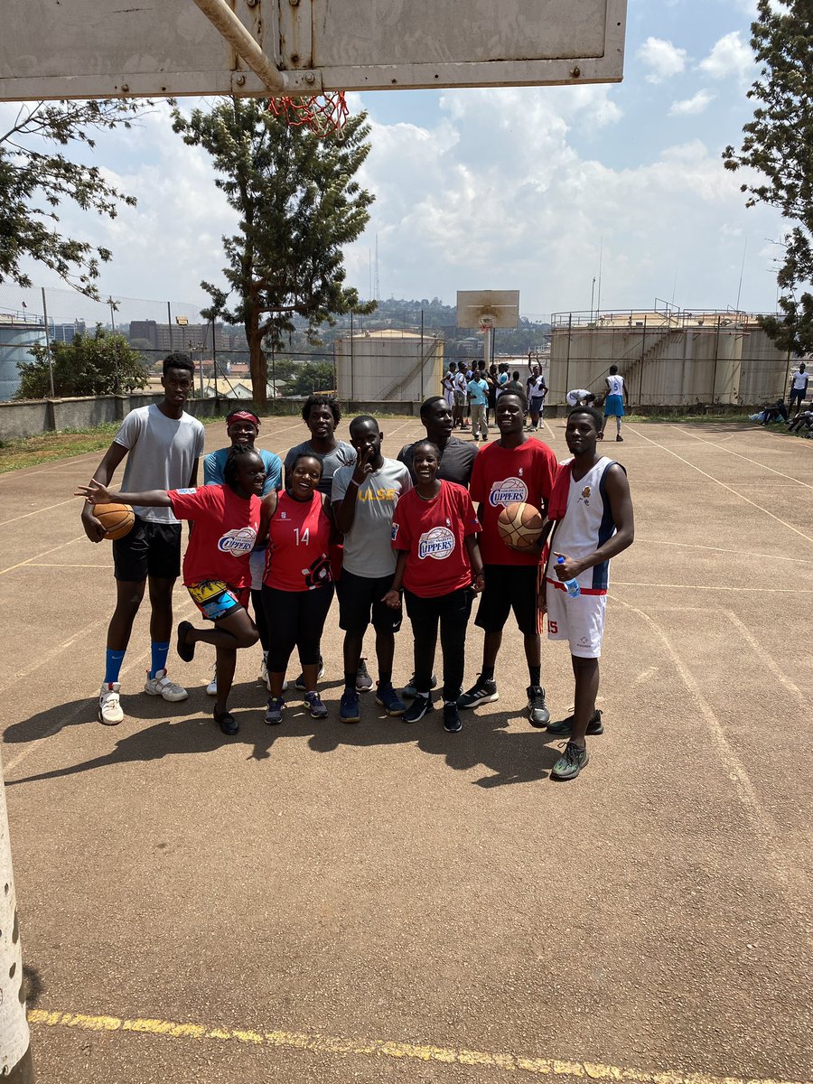 GreenhillUg's tweet photo. 🏀 Our school basketball team testing their skills against our old students team @ghosaug captained by @KennethKiapi 

The game was highly contested and spirited with both teams fielding a lady on court at all times #GreenhillSchools #Sports https://t.co/3svy1ZXhf7